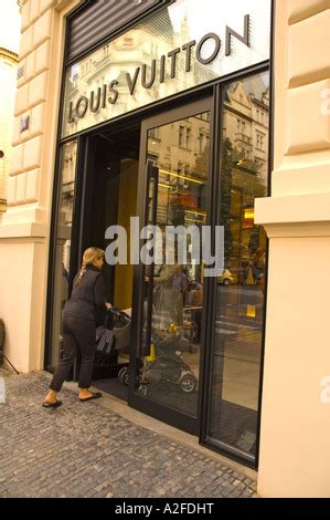 Louis Vuitton czech republic stores